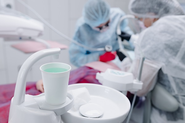 When A Damaged Tooth Is A Dental Emergency