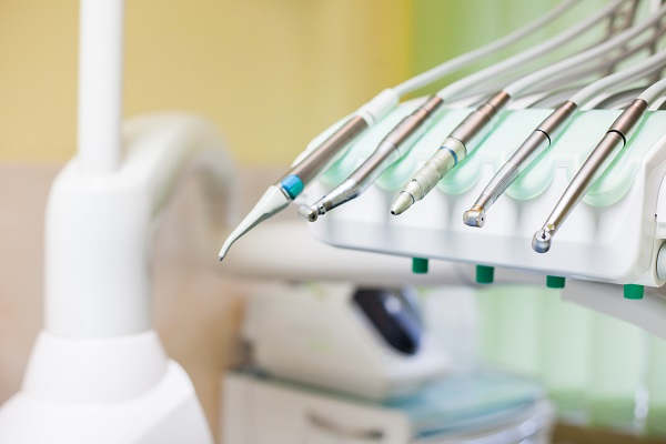 The Risks Of Delaying Root Canal Therapy